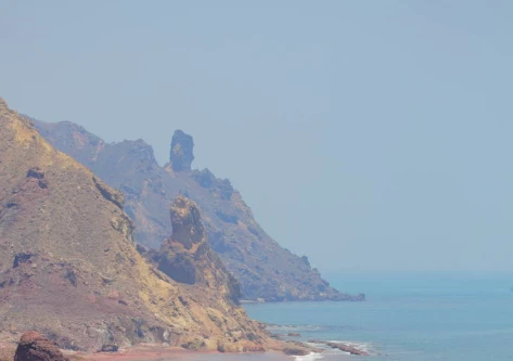 Houthis noteiktais kuģošanas aizliegums turpina raudzēt! Piegāde Sarkanajā jūrā ir bloķēta